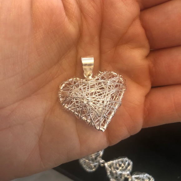 Heart NEST Bracelet and Pendant Set - Picture 2 of 5
